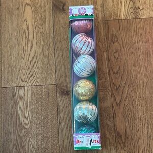 Vintage Christmas Ornaments Set